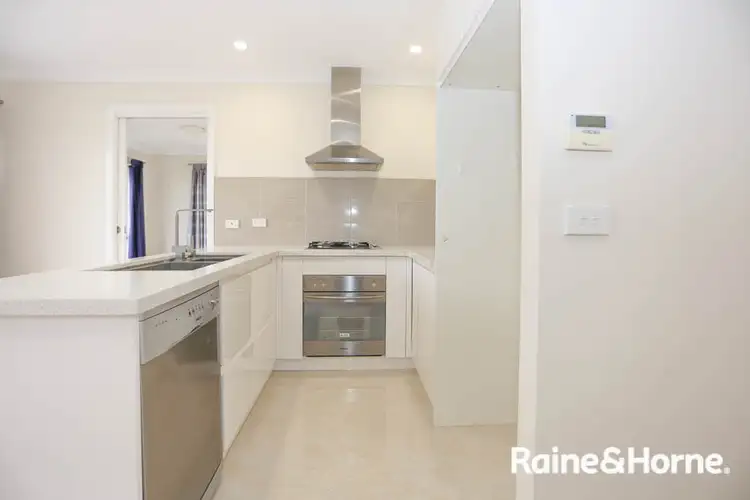Fifth view of Homely house listing, 8/42 Wentworth Drive, Kelso NSW 2795