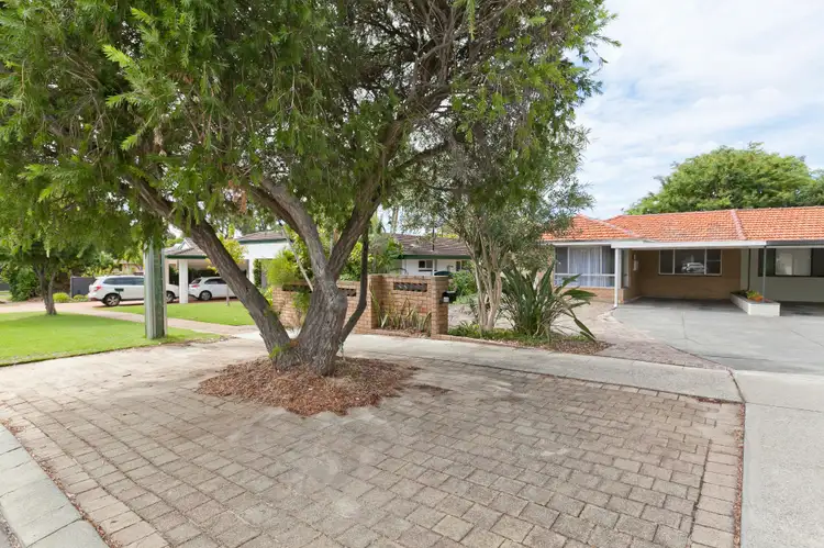 Sixth view of Homely semi-detached listing, 4A Pinaster Street, Menora WA 6050