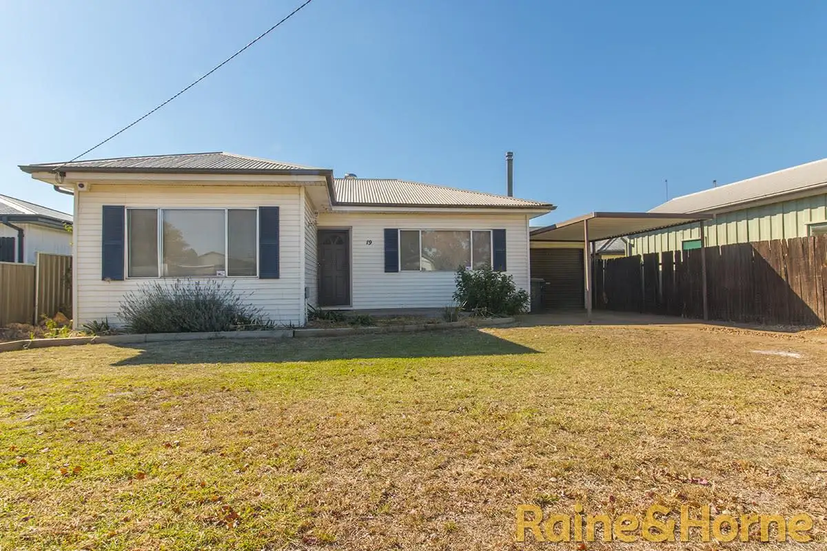 Main view of Homely house listing, 19 Alam Street, Dubbo NSW 2830