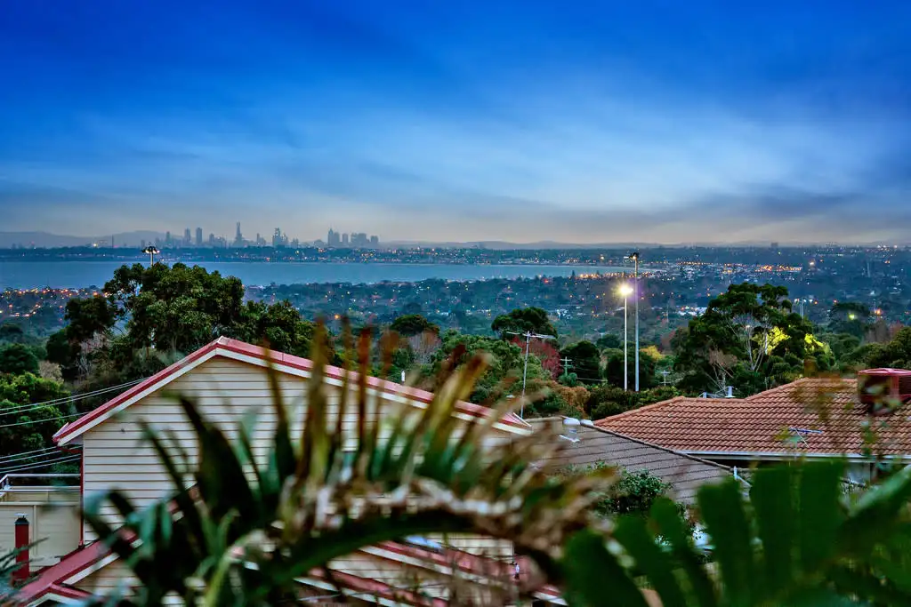 Main view of Homely house listing, 2/24 Bangor Drive, Frankston VIC 3199