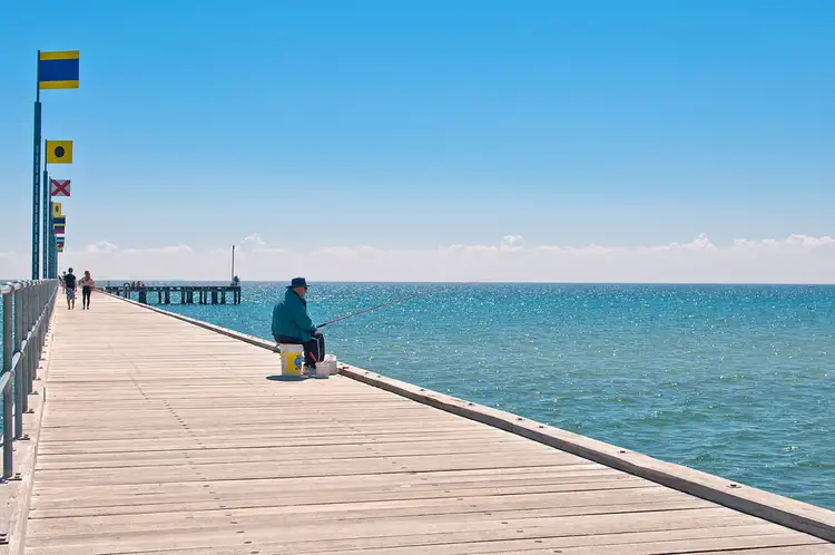 Fifth view of Homely house listing, 2/24 Bangor Drive, Frankston VIC 3199