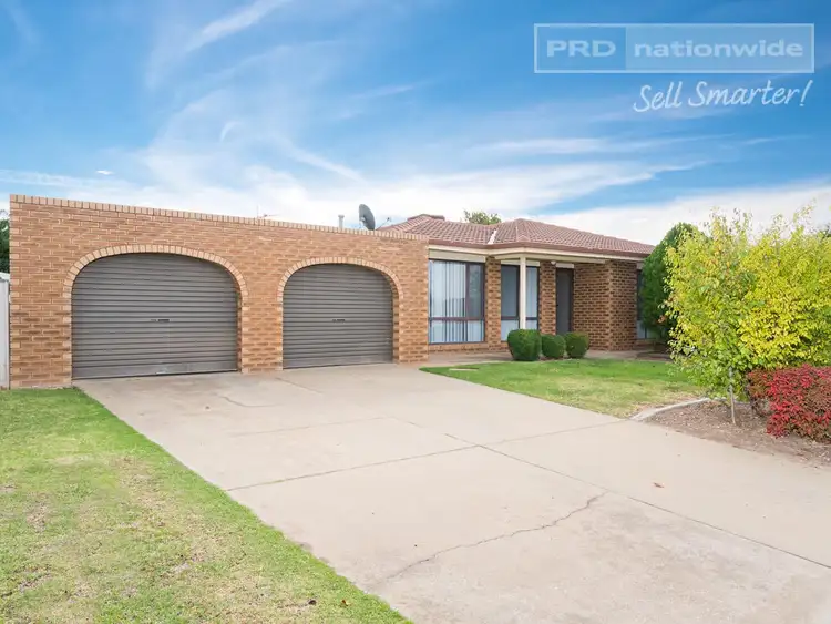 7 Langi Crescent, Glenfield Park NSW 2650