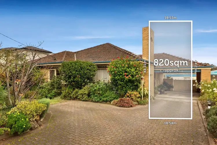 18 Maxia Road, Doncaster East VIC 3109