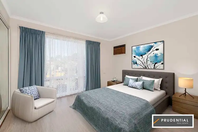 Fifth view of Homely house listing, 8 Valentine Place, Rosemeadow NSW 2560