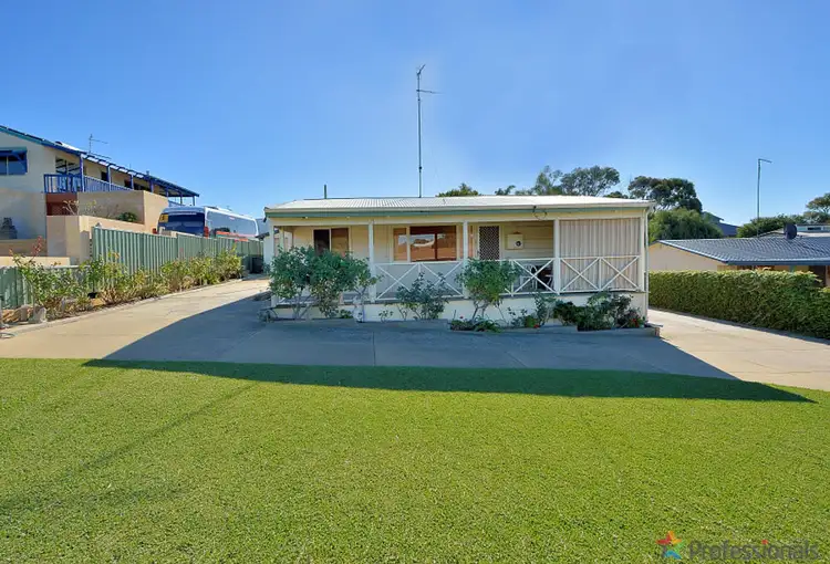 Second view of Homely house listing, 5 Sandra Street, Falcon WA 6210