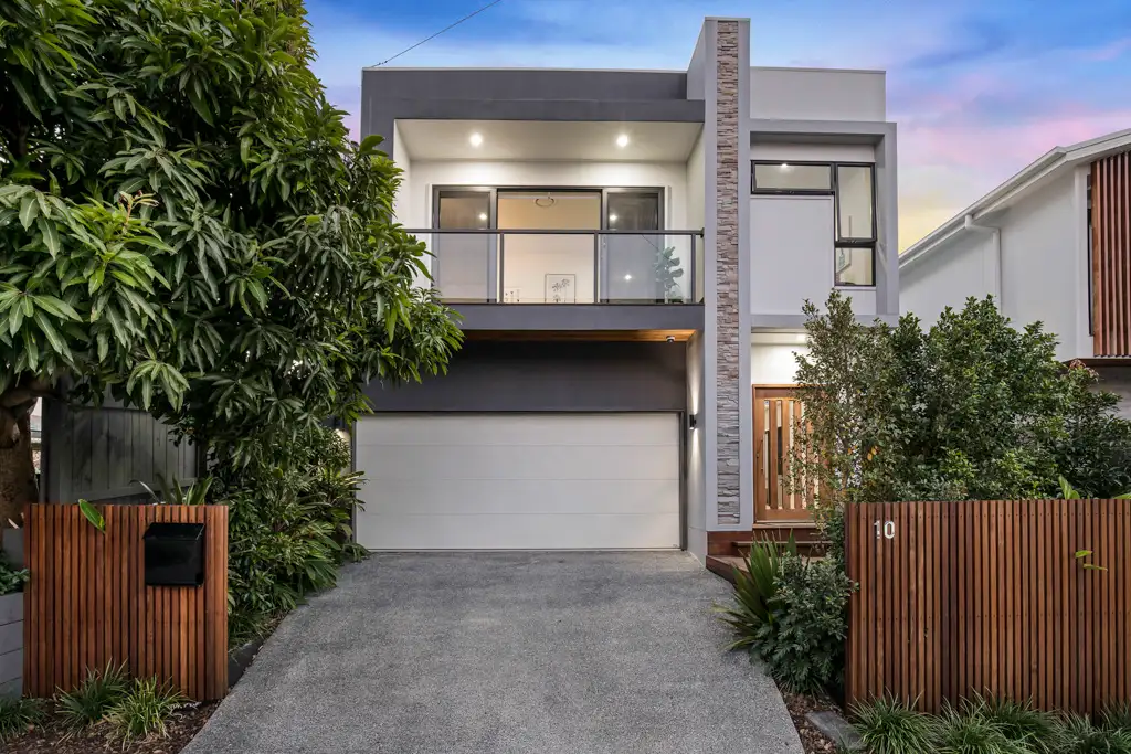 Main view of Homely house listing, 10 Queens Road, Clayfield QLD 4011