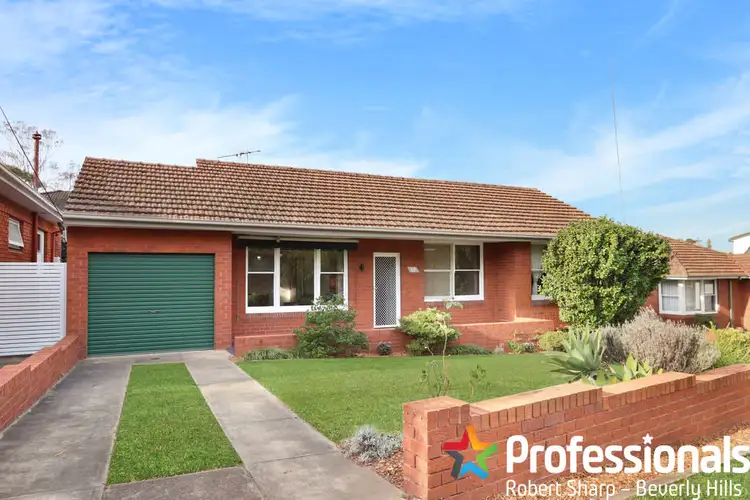 12 Wiggins Avenue, Beverly Hills NSW 2209