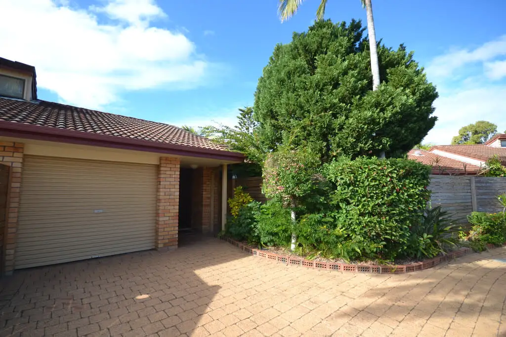 Main view of Homely villa listing, 41/37 St Kevins Avenue, Benowa QLD 4217
