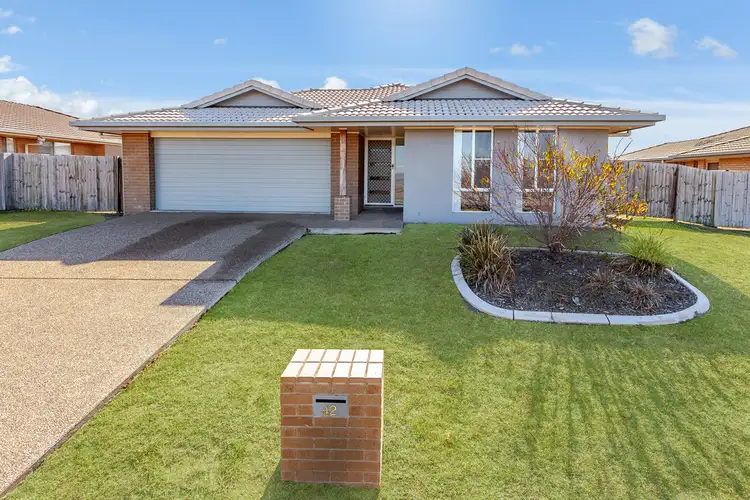 42 Newman Road, Wyreema QLD 4352