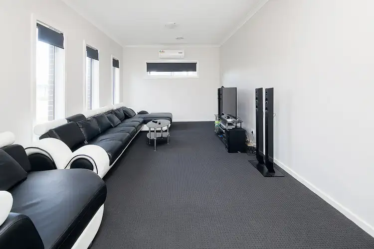 Second view of Homely house listing, 2 Donatello Crescent, Narre Warren VIC 3805