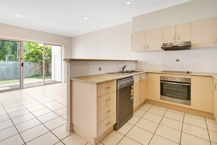 Fifth view of Homely semi-detached listing, 2/20 Majorca Crescent, Varsity Lakes QLD 4227