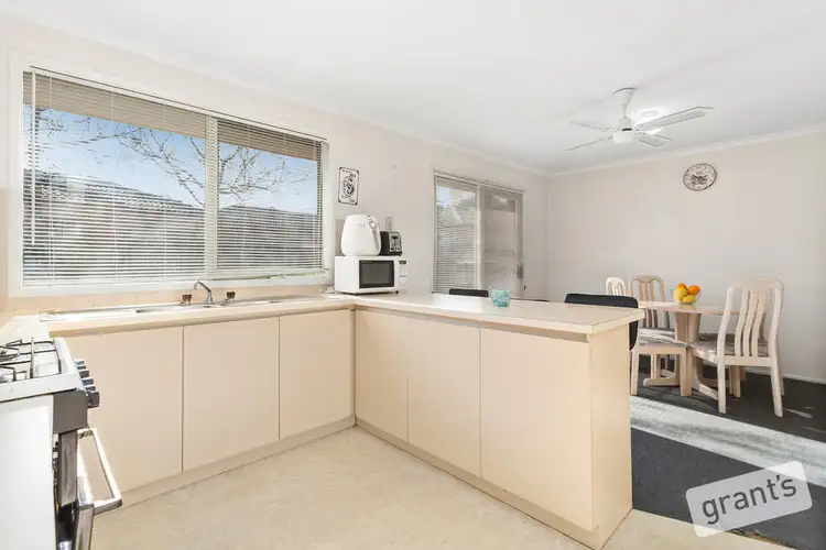 Fourth view of Homely unit listing, 1/4 Damian Court, Cranbourne VIC 3977