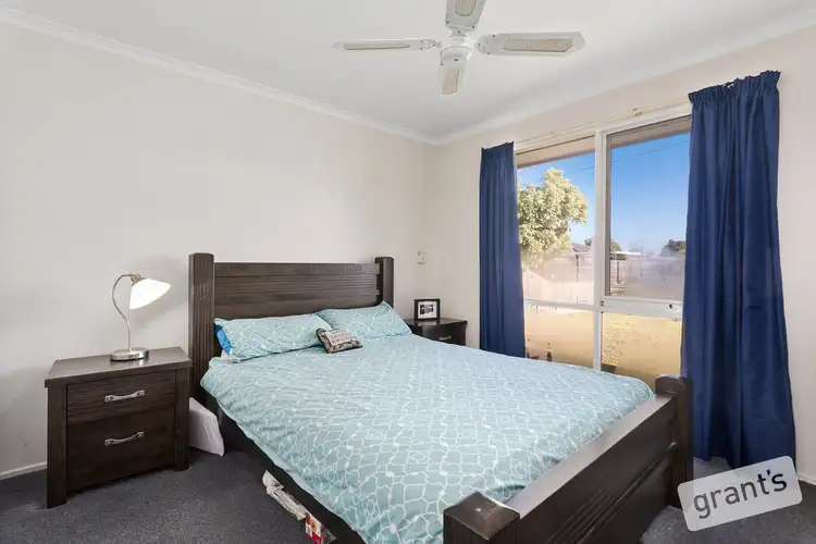 Sixth view of Homely unit listing, 1/4 Damian Court, Cranbourne VIC 3977