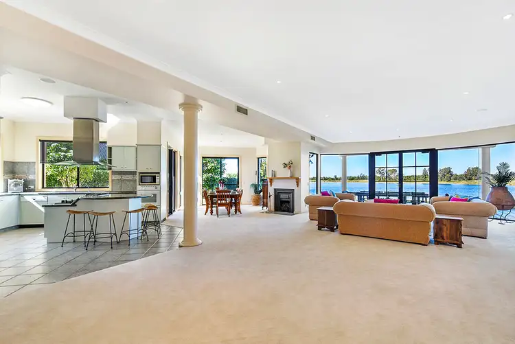 Fifth view of Homely house listing, 10 Tay Court, Helensvale QLD 4212