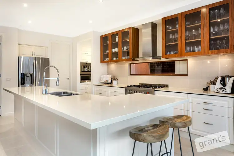 Second view of Homely house listing, 21 Casandra Court, Berwick VIC 3806