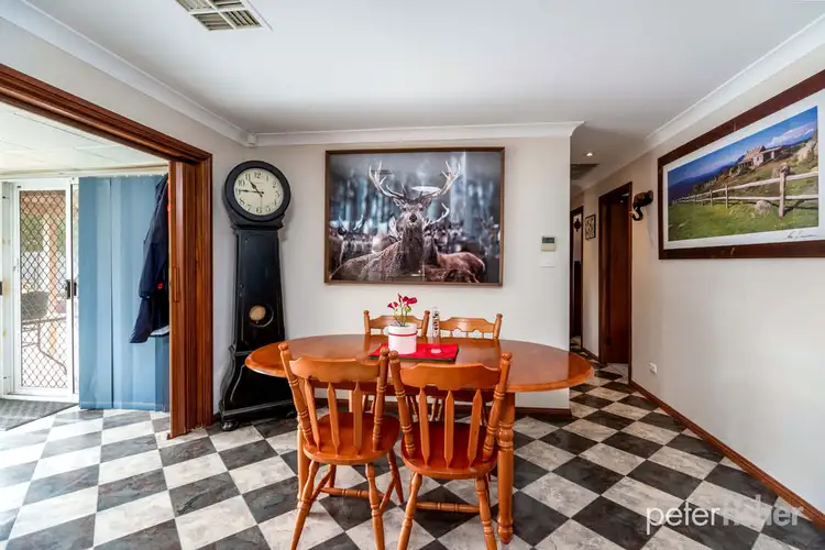 Fourth view of Homely house listing, 5 Simpson Close, Orange NSW 2800