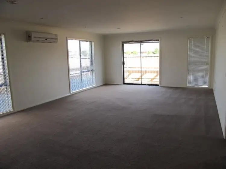 Fourth view of Homely house listing, 11 Giverny Close, Burnside Heights VIC 3023