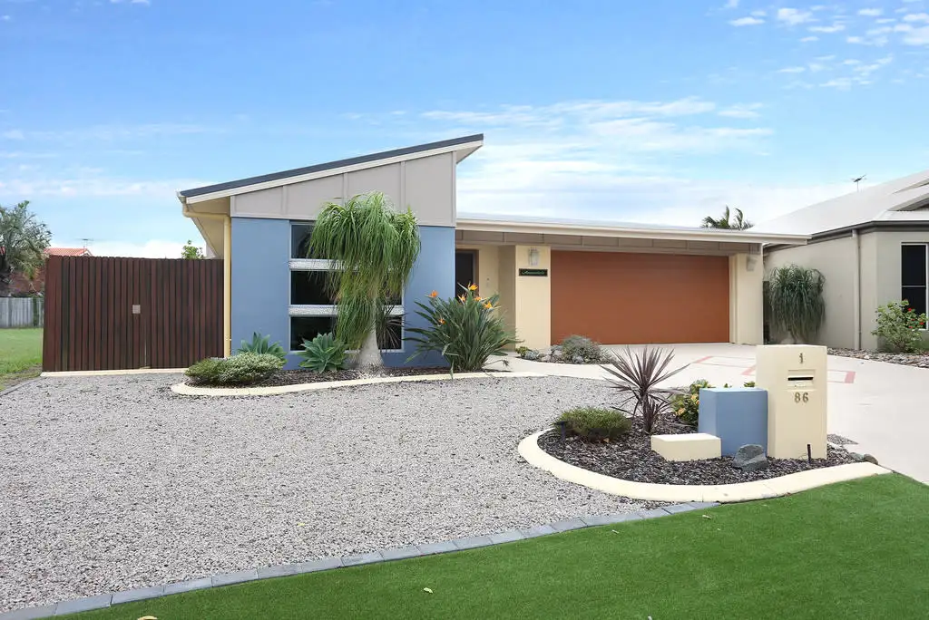 Main view of Homely semi-detached listing, 1/86 Kakadu Circuit, Banksia Beach QLD 4507