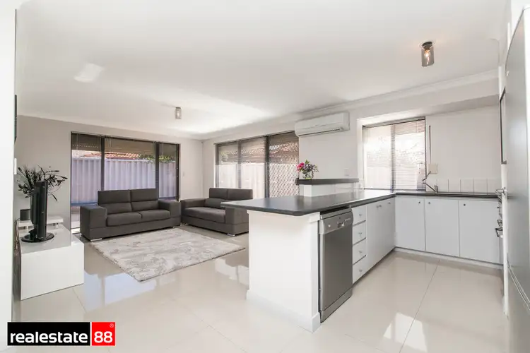 1a Bradley Way, Lockridge WA 6054