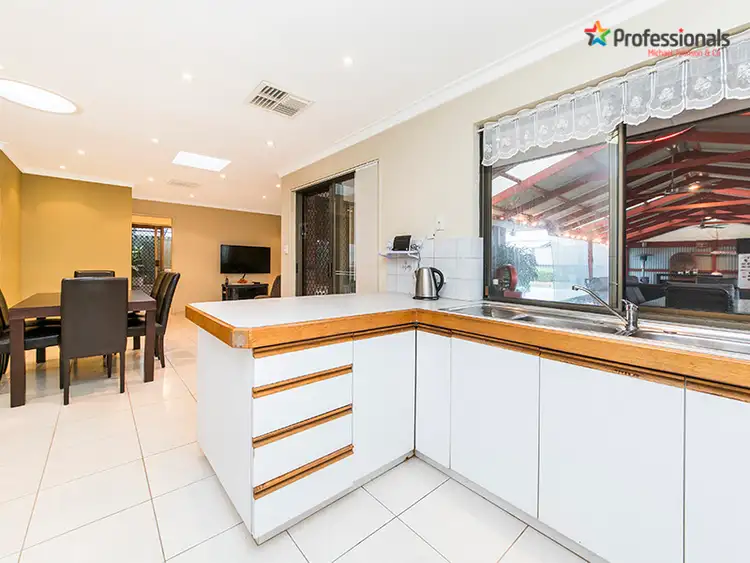 Seventh view of Homely house listing, 9 Claygate Way, Kingsley WA 6026