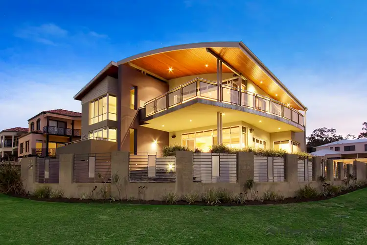 39 Moreing Road, Attadale WA 6156