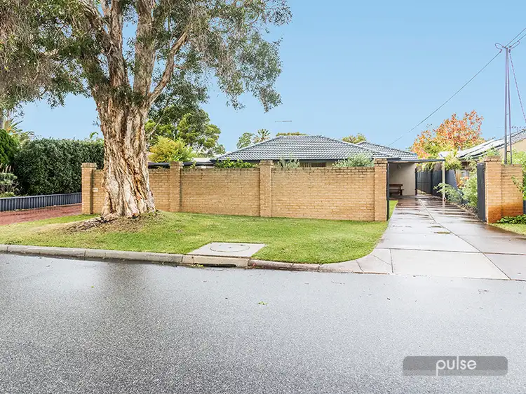 Second view of Homely house listing, 9 Thomas Way, Kardinya WA 6163