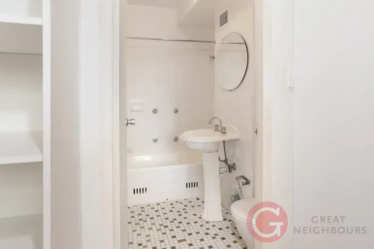 Sixth view of Homely apartment listing, 4/6-14 Darley Street, Darlinghurst NSW 2010