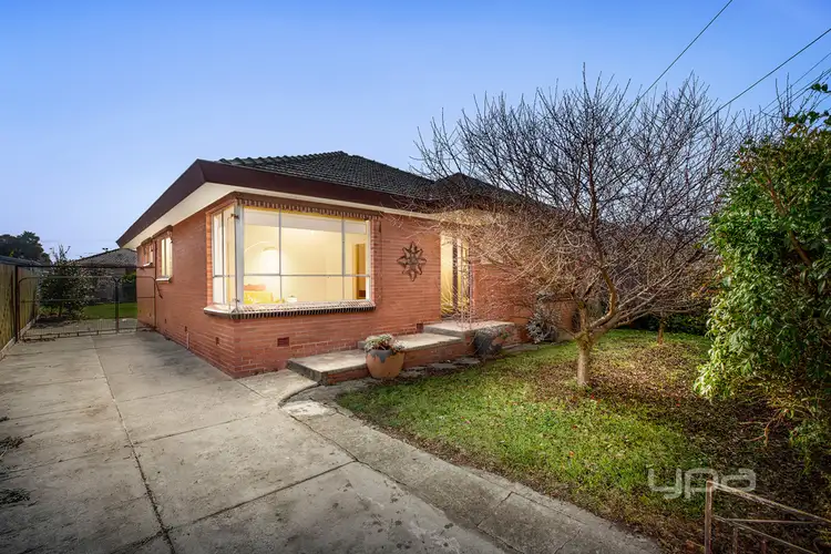 10 Maxweld Street, Ardeer VIC 3022