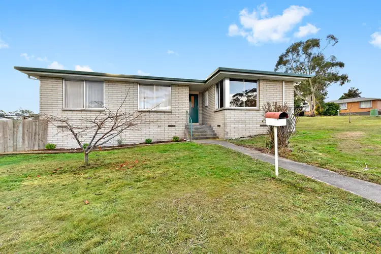 2 Tuckoni Street, Ravenswood TAS 7250