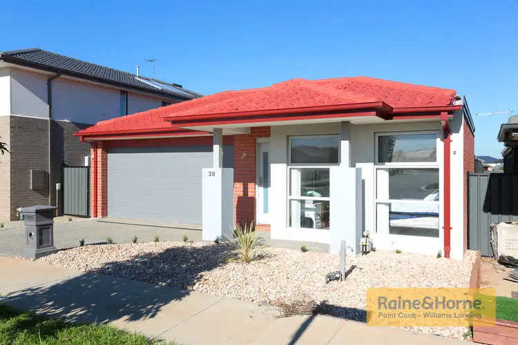 38 Monet Drive, Truganina VIC 3029