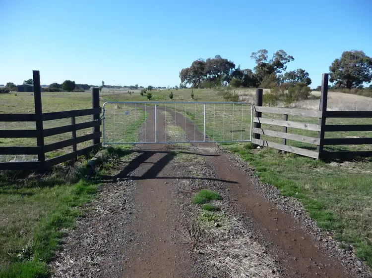 Lot 2 (1096) Linton - Carngham Road, Snake Valley VIC 3351