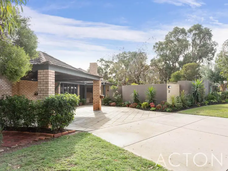 37 Stockdale Crescent, Wembley Downs WA 6019