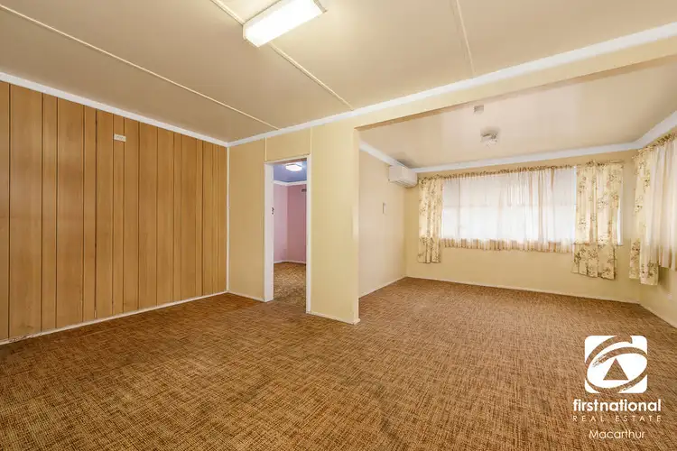 Fourth view of Homely house listing, 27 Phelps Crescent, Bradbury NSW 2560