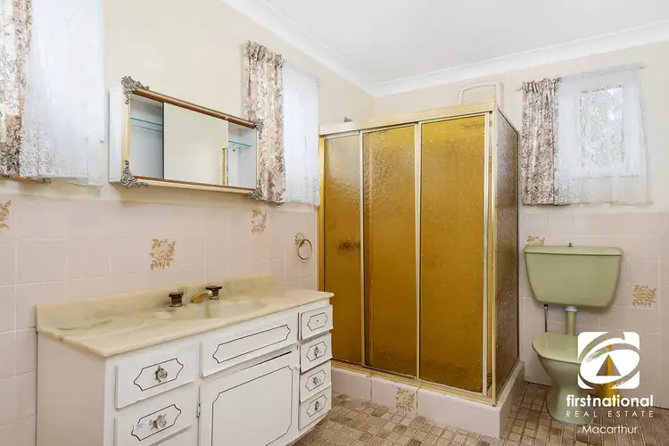 Sixth view of Homely house listing, 27 Phelps Crescent, Bradbury NSW 2560