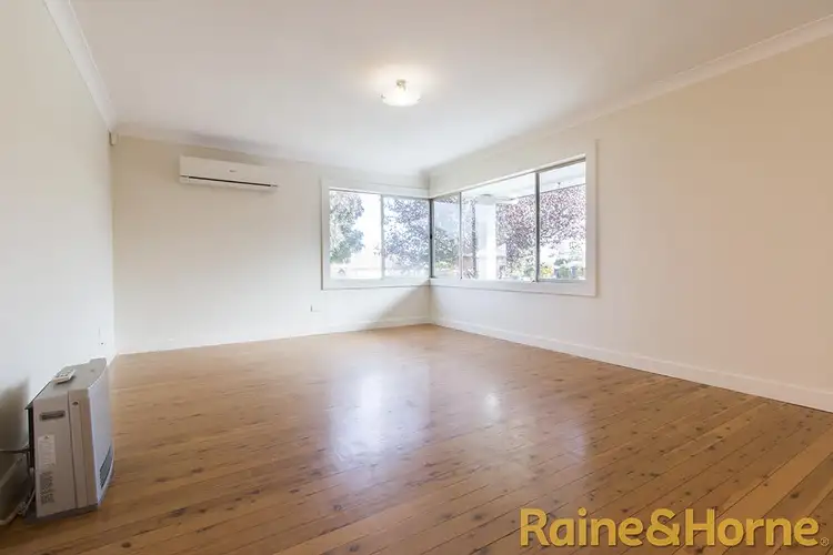 Fifth view of Homely house listing, 20 Oxley Circle, Dubbo NSW 2830