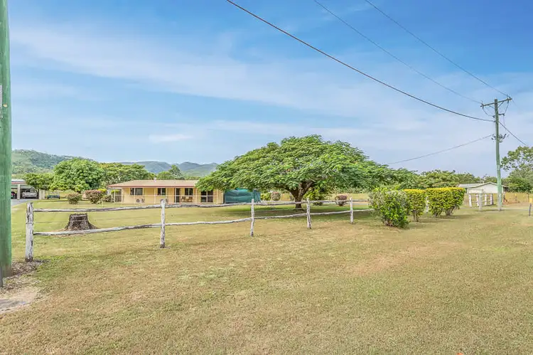 23416 Peak Downs Highway, Eton QLD 4741