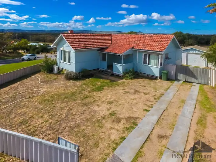 16 Beresford Avenue, Beresford WA 6530