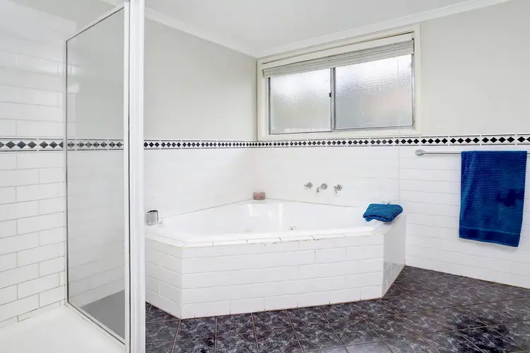 Fifth view of Homely house listing, 108 Karingal Drive, Frankston VIC 3199