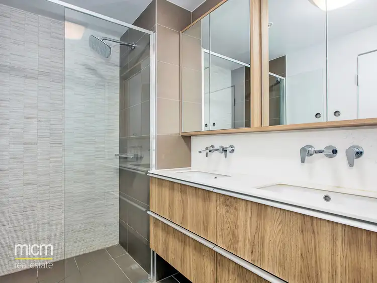Fifth view of Homely apartment listing, 1008/3-5 St Kilda Road, St Kilda VIC 3182