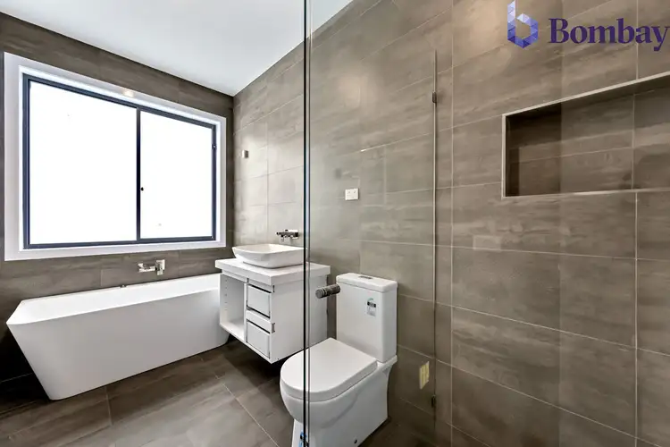 Fifth view of Homely house listing, 5 Acorn Close, Mickleham VIC 3064