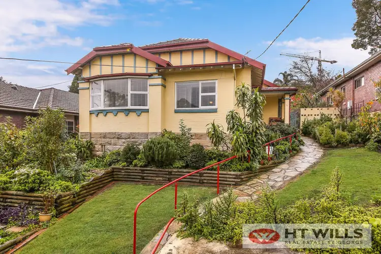30 Neirbo Avenue, Hurstville NSW 2220