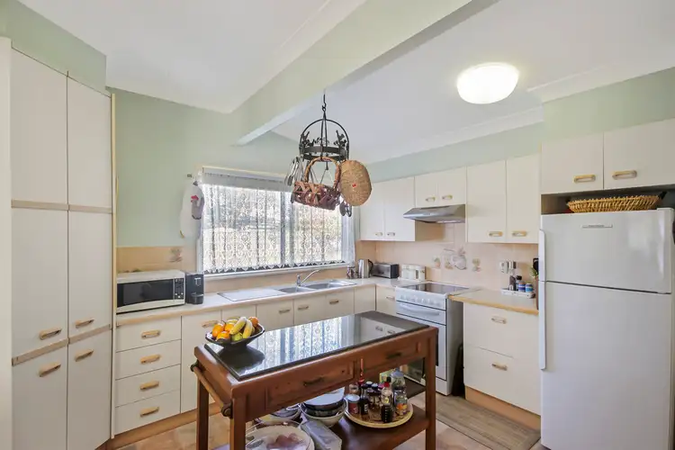 Fifth view of Homely house listing, 15 Hume Boulevard, Killarney Vale NSW 2261