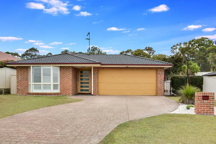 23 Lysander Avenue, Rosemeadow NSW 2560
