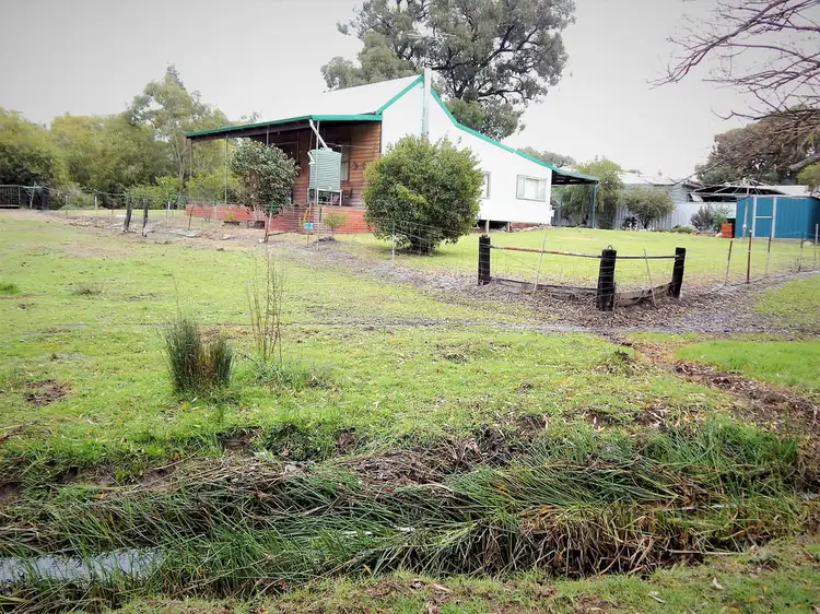 10 Yokain Road, Allanson WA 6225
