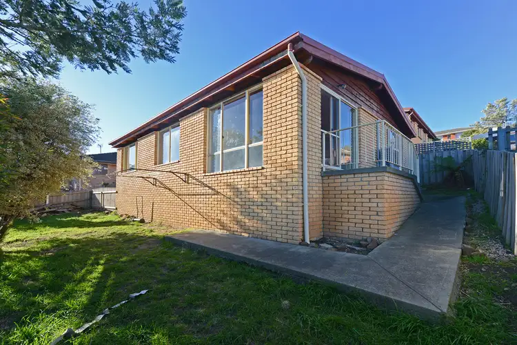 2/62 Lennox Avenue, Lutana TAS 7009