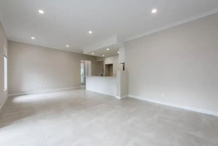 Fifth view of Homely villa listing, 25A Twickenham Drive, Kingsley WA 6026