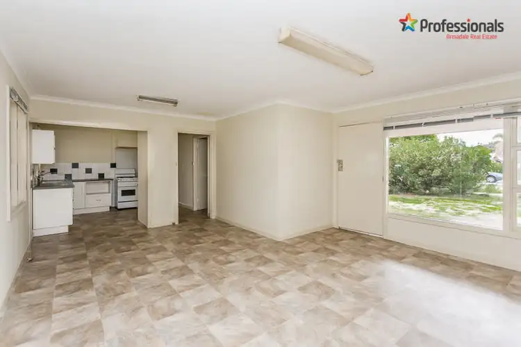 Seventh view of Homely house listing, 124 Braemore Street, Armadale WA 6112