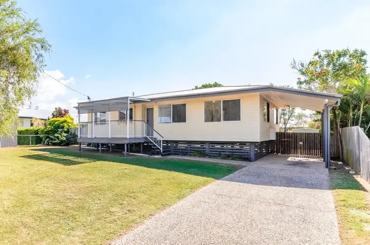 4 Muirhead Street, Clinton QLD 4680