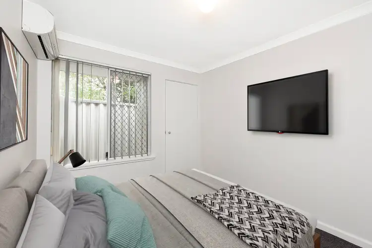 Fifth view of Homely house listing, 2/96 Ivanhoe Street, Eden Hill WA 6054