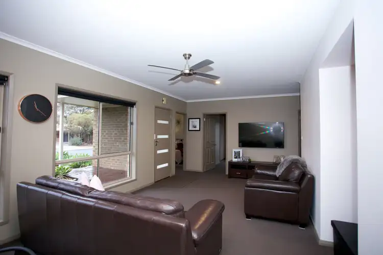 Third view of Homely unit listing, 1/4 Mintern Crescent, Horsham VIC 3400